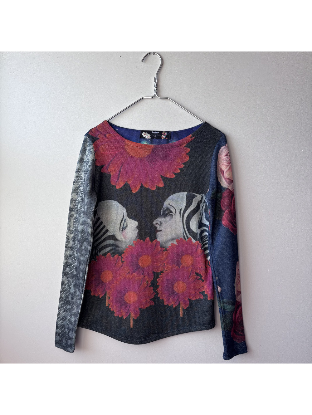 Desigual x Cirque du Soleil Long Sleeve Floral and Face Print Top Sz S